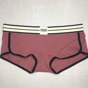 Brand New VS Boyshort
